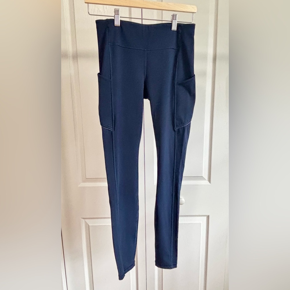 Lululemon Navy Blue Leggings - Picture 4 of 9